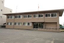 岡山財務事務所倉敷出張所の庁舎外観写真です