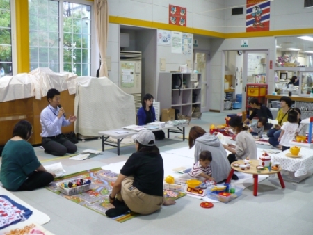 札幌市あいの里児童会館くるまざ勉強会の様子