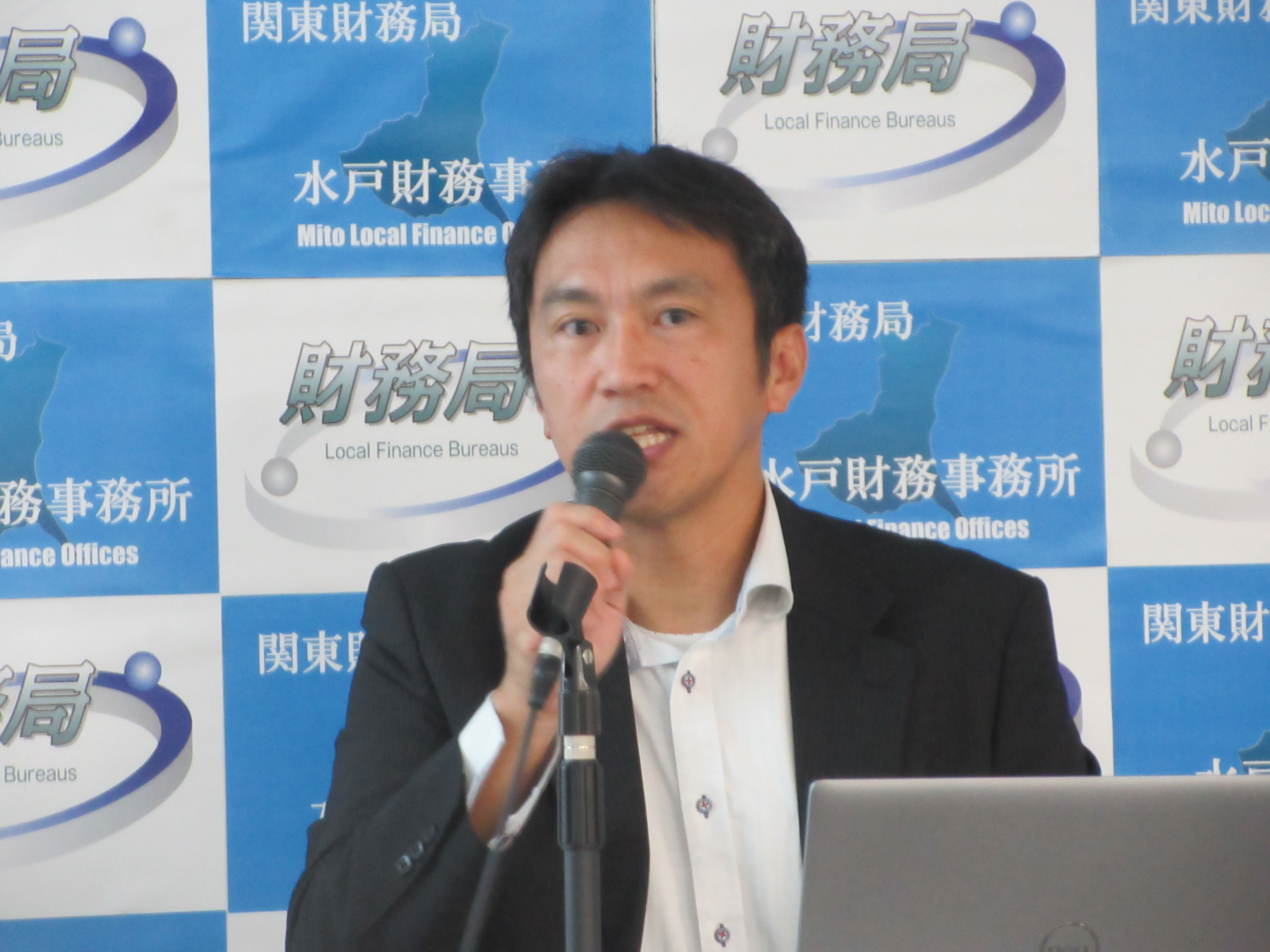 講師による説明の様子
