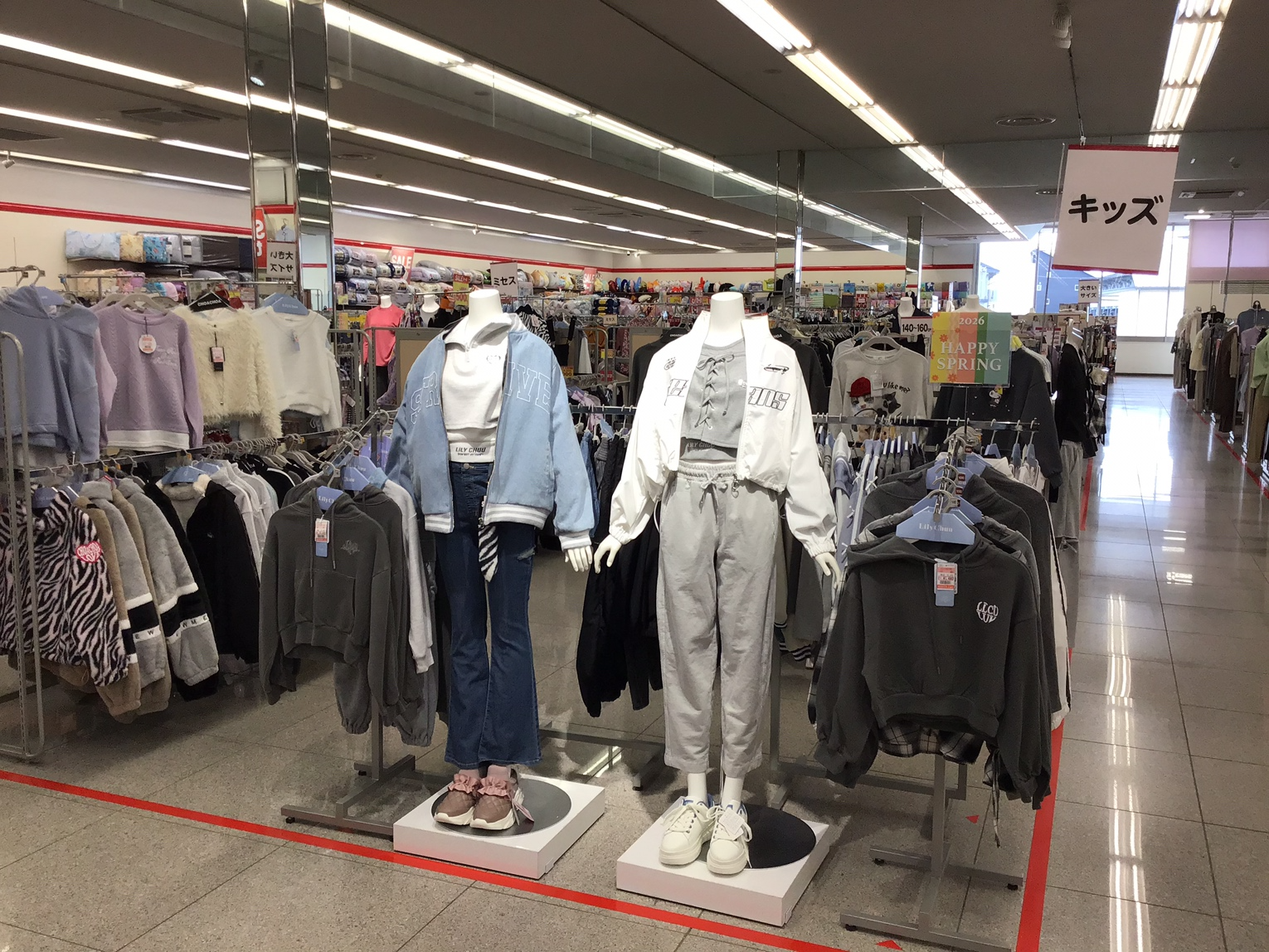 株式会社しまむらの様子