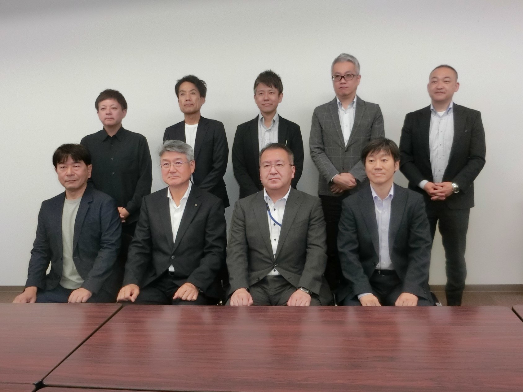意見交換会の集合写真